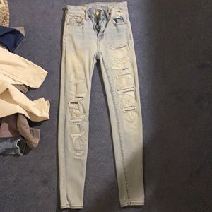 American Eagle High Rise Jeans
